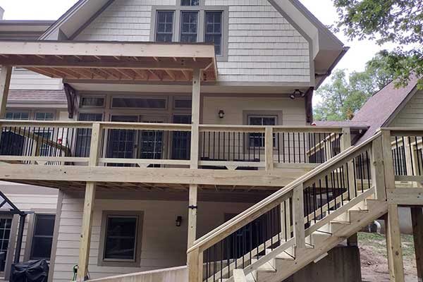 Deck Painting & Staining